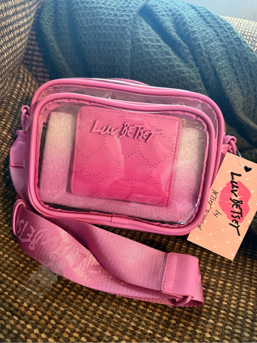 💖✨💖✨Luv Betsey Pink Clear Crossbody Bag